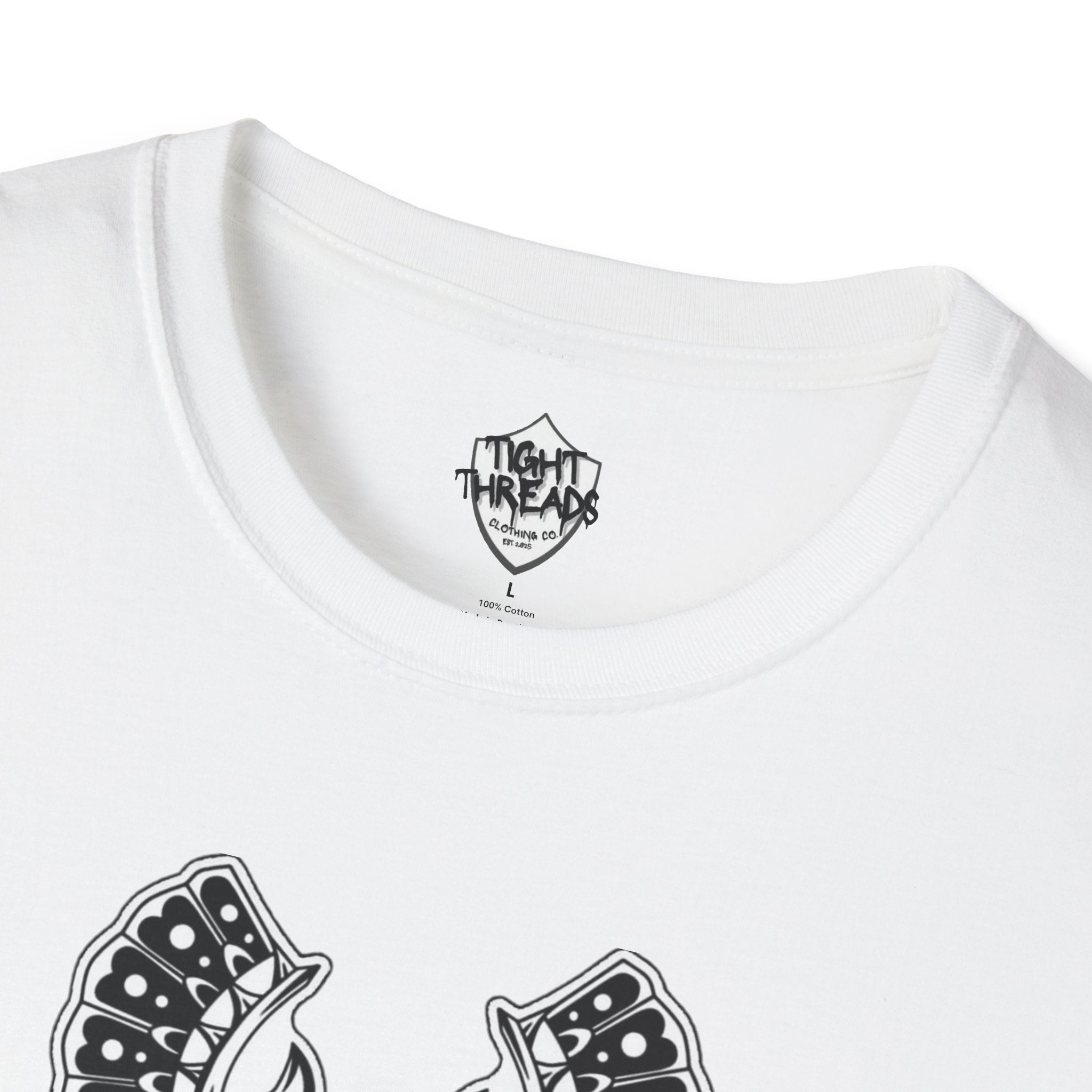Samurai Skull Graphic T-Shirt, Unisex Softstyle Tee, Edgy Streetwear, Perfect for Anime Fans, Casual Wear, Birthday Gift
